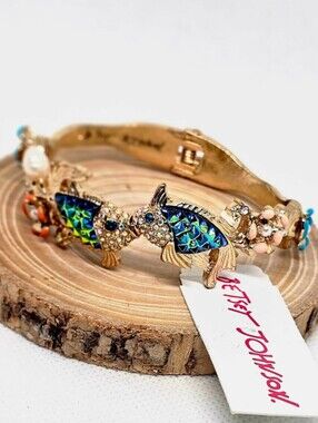 Betsey Johnson RARE Shell Shocked  Fish Bangle with Iridescent Blue-Green Enamel